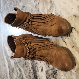 Sbicca Fringe Ankle boots